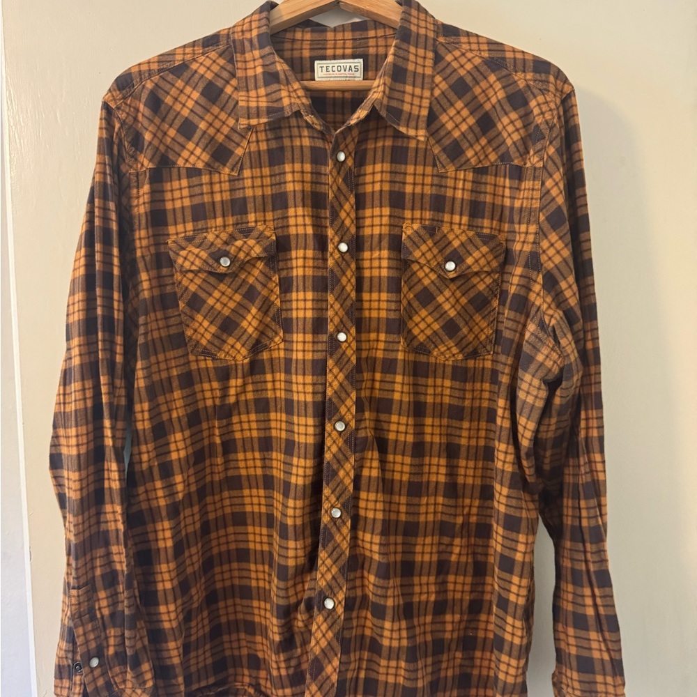 Tecovas Men's Tan and Brown Checkered Shirt